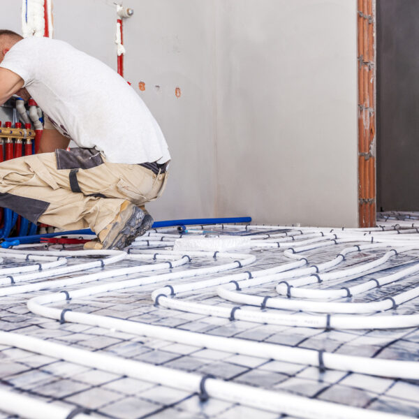 Монтаж теплого водяного пола